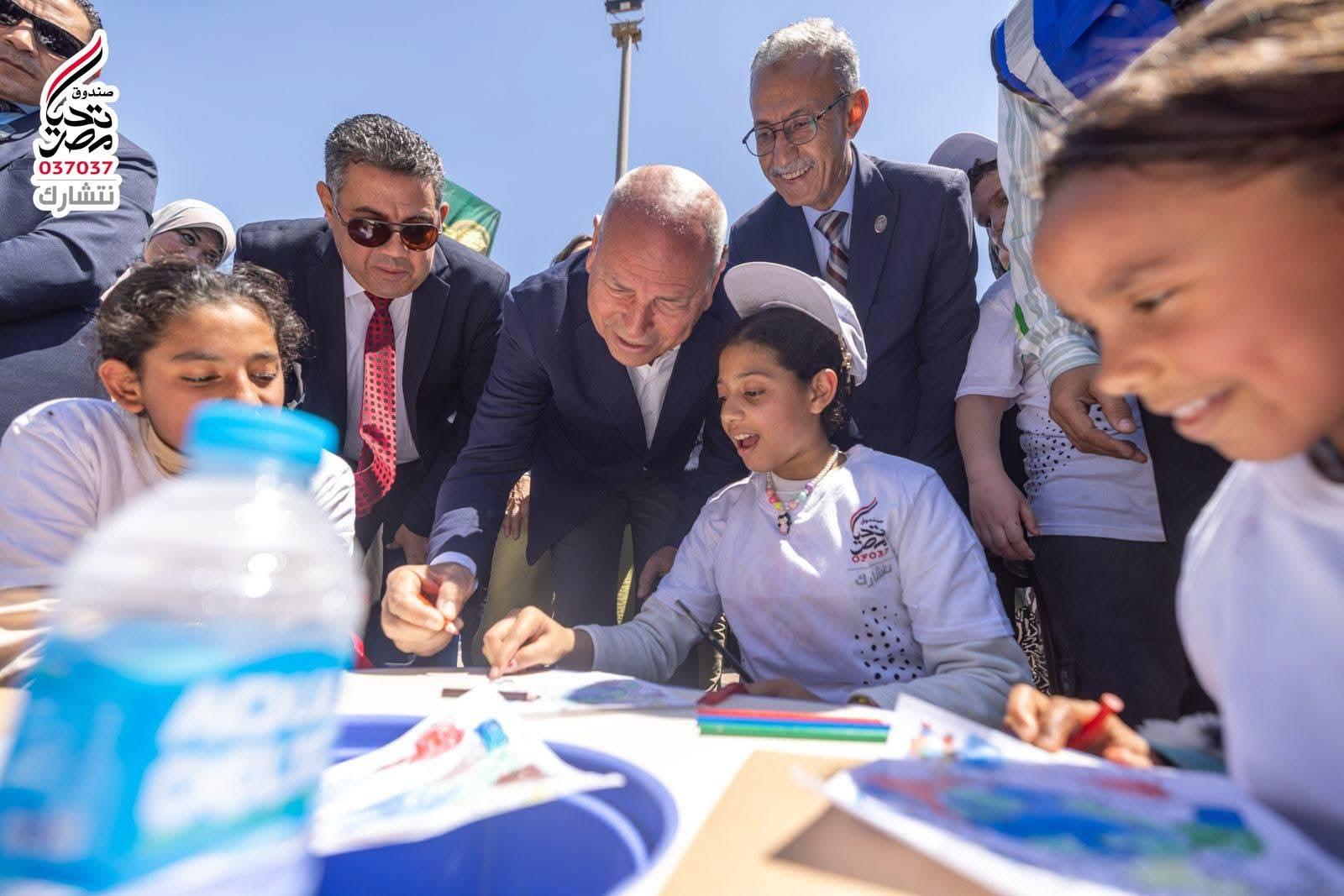 00c7ed9d-bff7-4e77-8162-046cd8290641