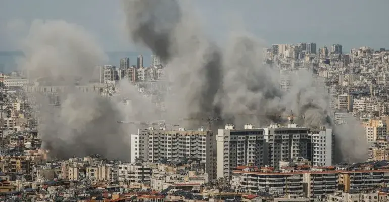 غارة إسرائيلية تستهدف الضاحية الجنوبية لبيروت و مبنى كلية العلوم في الجامعة اللبنانية