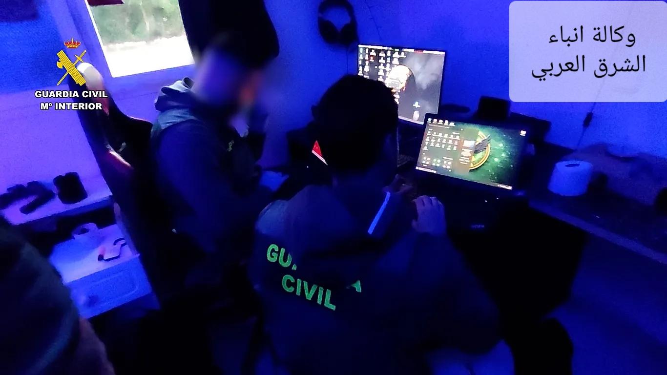 هجمات رقمية على الإنترنت إلى قبضة الأمن الإسباني