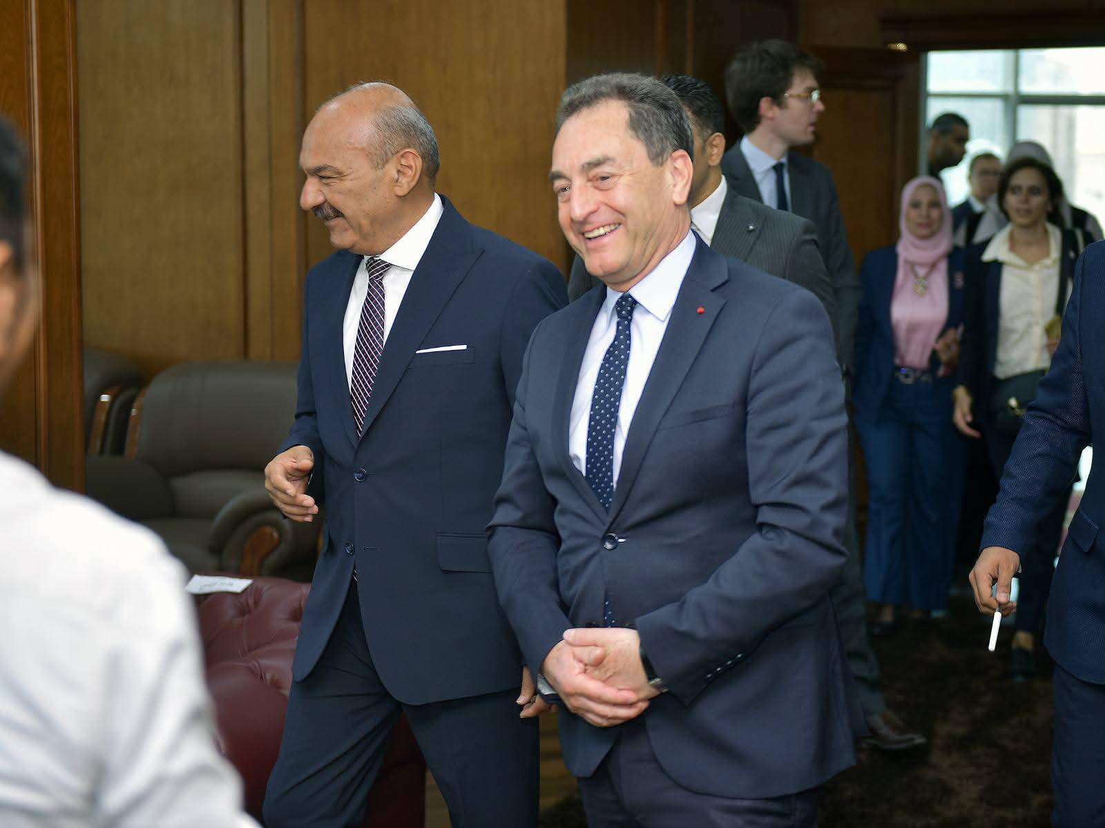 4e820d58-b747-445a-9794-56e65dc5e88d