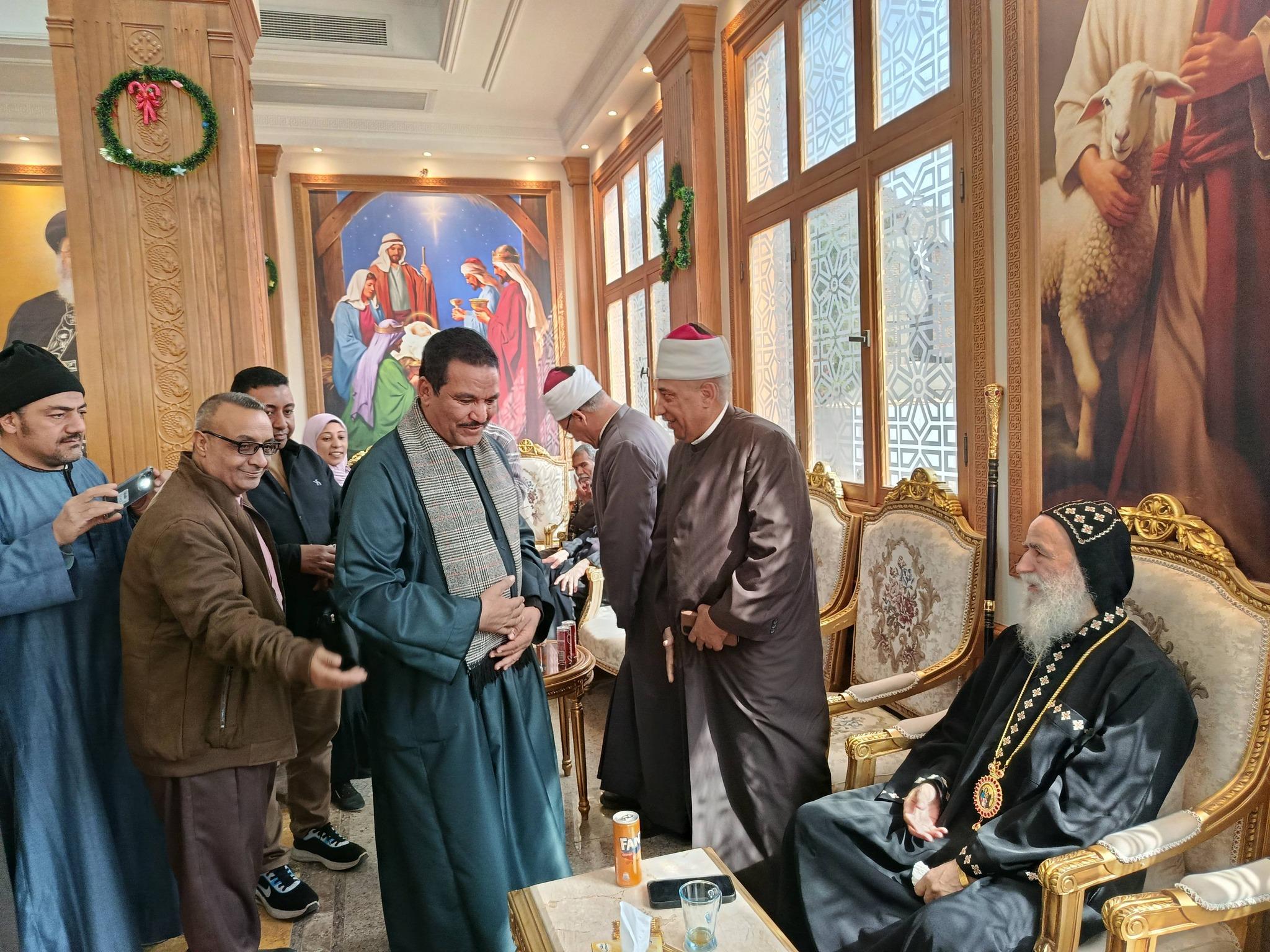 مطرانيه قوص تستقبل أهالي مدينه قوص وقراها والقيادات والنواب والأحزاب لتقديم التهنئه بعيد الميلاد المجيد