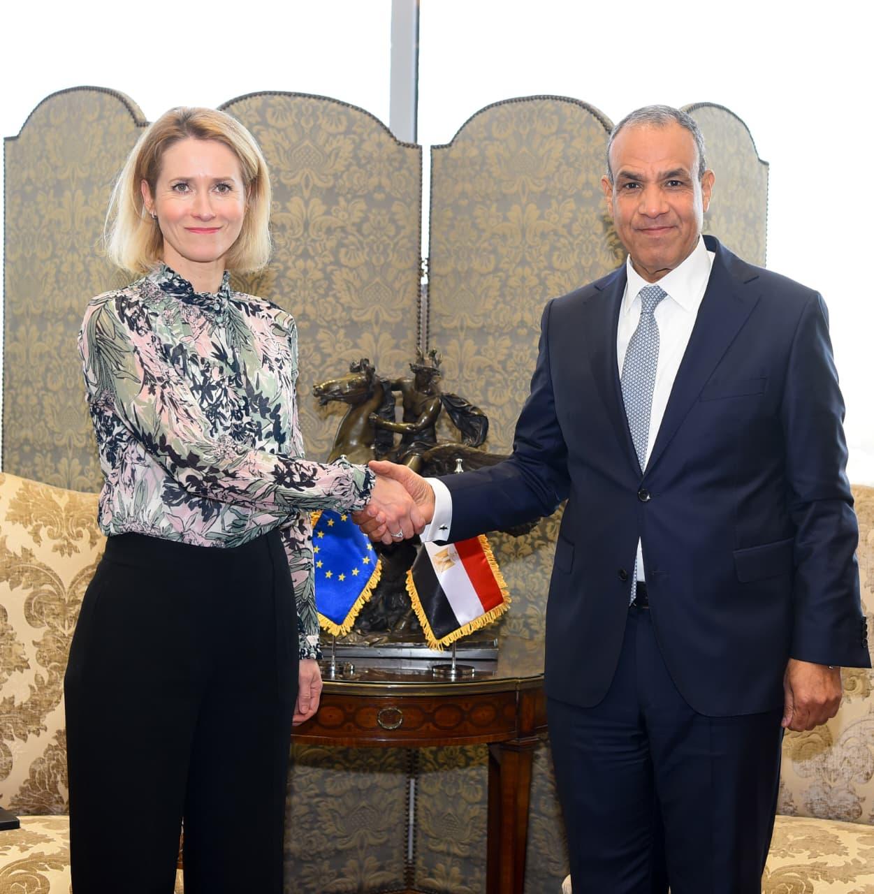 611869942_1196098186033359_5554095956375436999_n