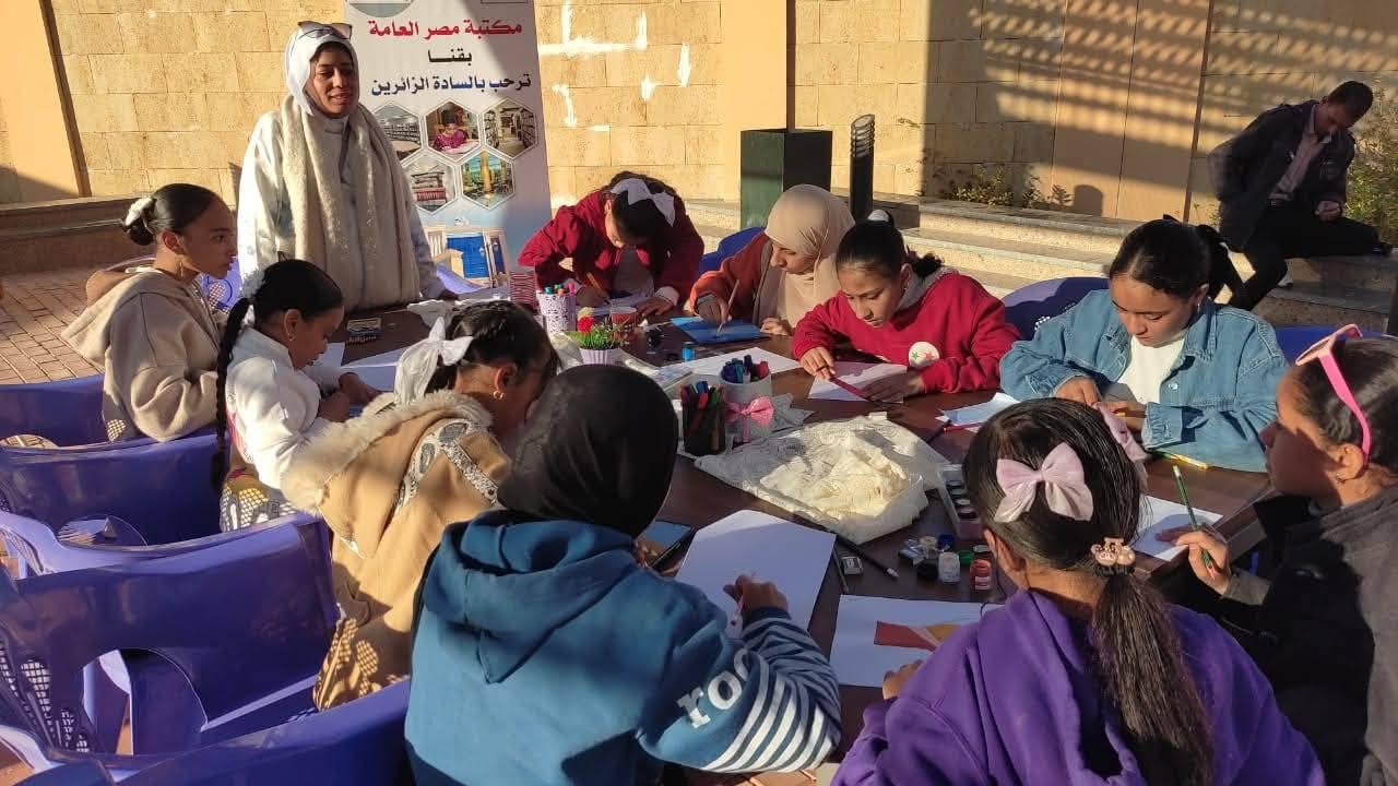 تنفيذاً لتوجيهات محافظ قنا.. مكتبة مصر العامة تنظم فعالية "إبداع في أحضان الطبيعة" للرسم الحر