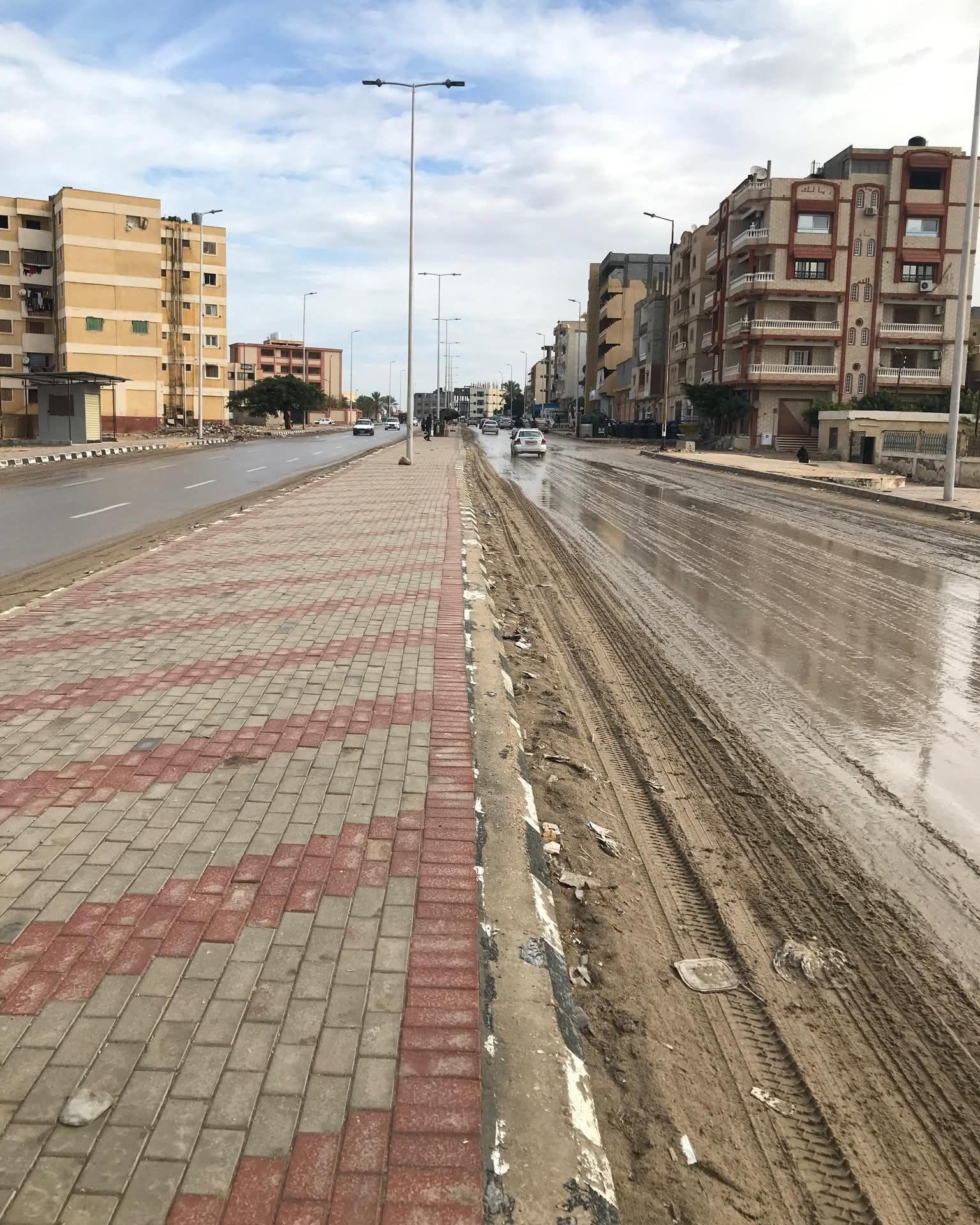 أمطار وبرودة تضرب شمال سيناء والمحافظة ترفع حالة الطوارئ.