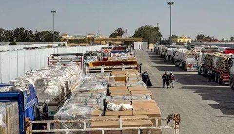 معبر رفح يعود للحياة جزئياً مرور مشروط ورقابة مشددة