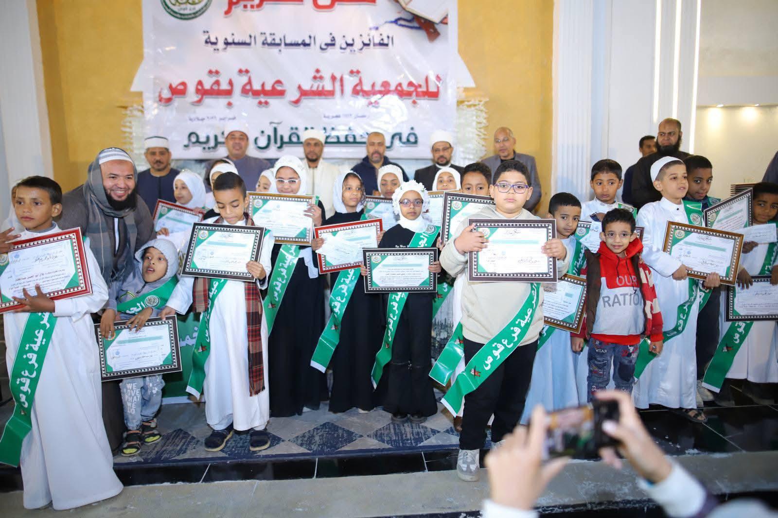 642754102_1970905220300030_6144859732918608487_n