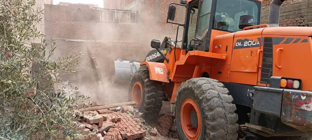 حملة إزالة برئاسة حي الجناين اليوم الجمعة الموافق13/3/2026