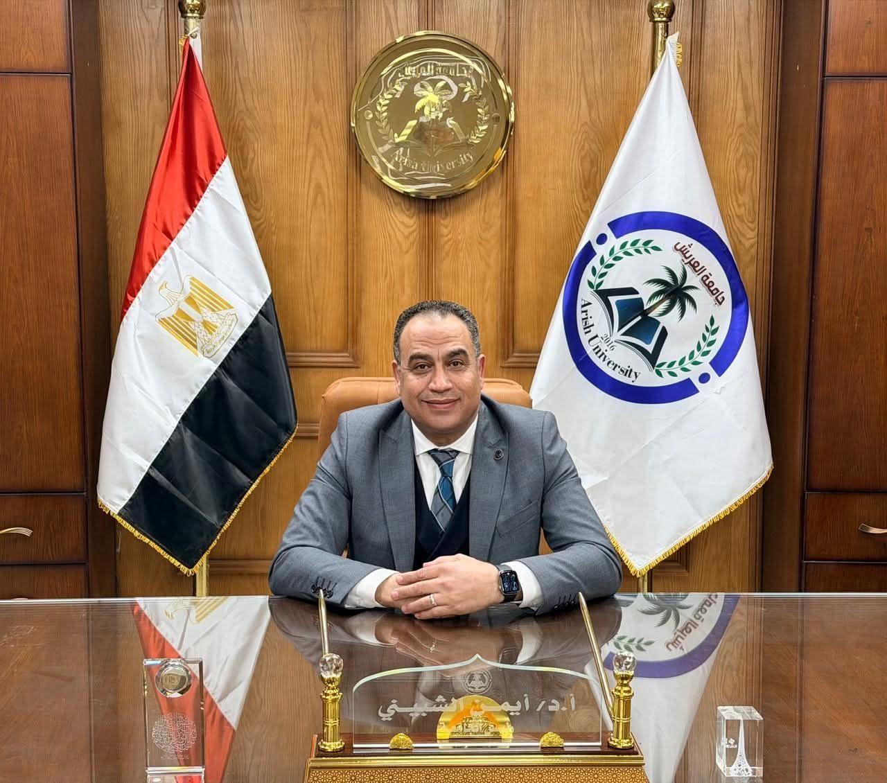 جامعة العريش تُطلق حزمة إجراءات لترشيد الطاقة.. ورئيس الجامعة يتابع التنفيذ بجولات ميدانية داخل الكليات.