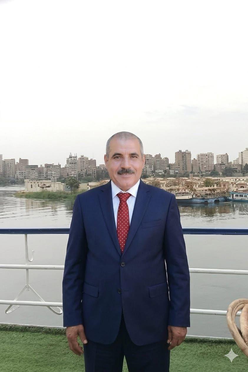 اغتيال الابتكار بروتين الشهادات: لماذا تفوقت "براءة الاختراع النهائية" اقتصادياً وعجزت القوانين الإدارية عن مساواتها بالدكتوراه؟