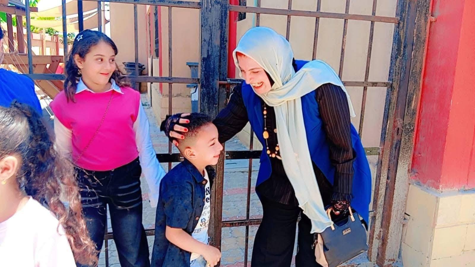 مدير عام الشؤون التنفيذية تشهد فعاليات معسكر غير المؤهلين كشفياً وإرشادياً بمدرسة عمرو أبو هندية الرسمية لغات.