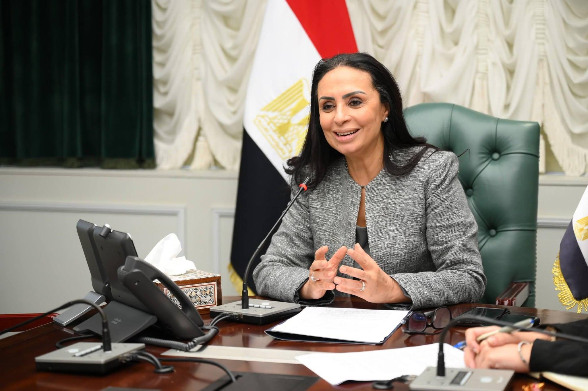 وزيرة التضامن الاجتماعي ووزير التنمية الاجتماعية بمملكة البحرين يبحثان تعزيز سبل التعاون بين الوزارتين