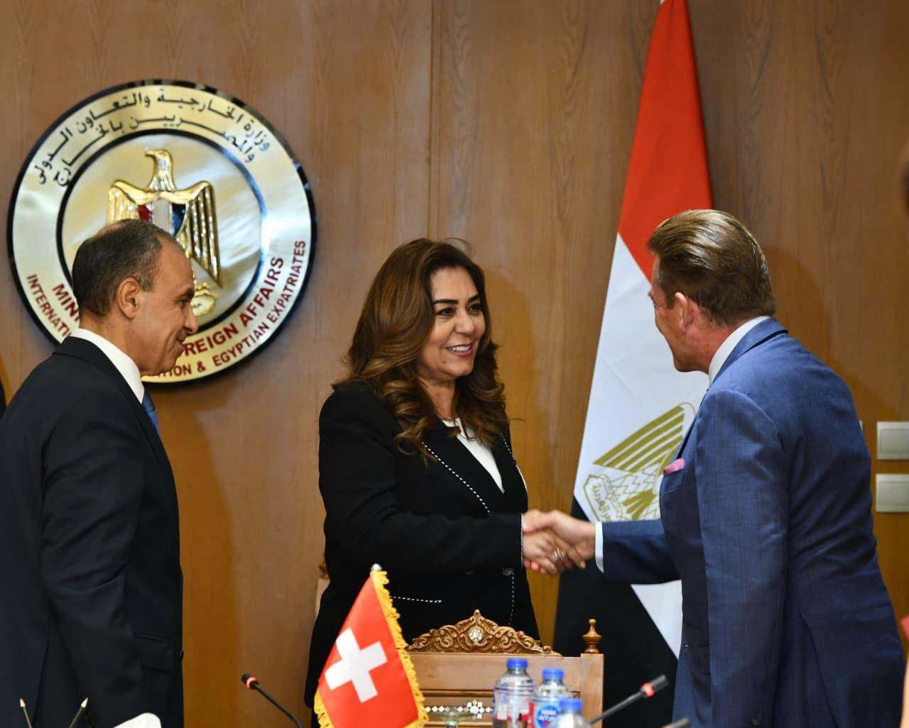 وزارة الخارجية تستضيف مراسم التوقيع على اتفاقية مشروع "مبادرة الإلكترونيات الدائرية في مصر