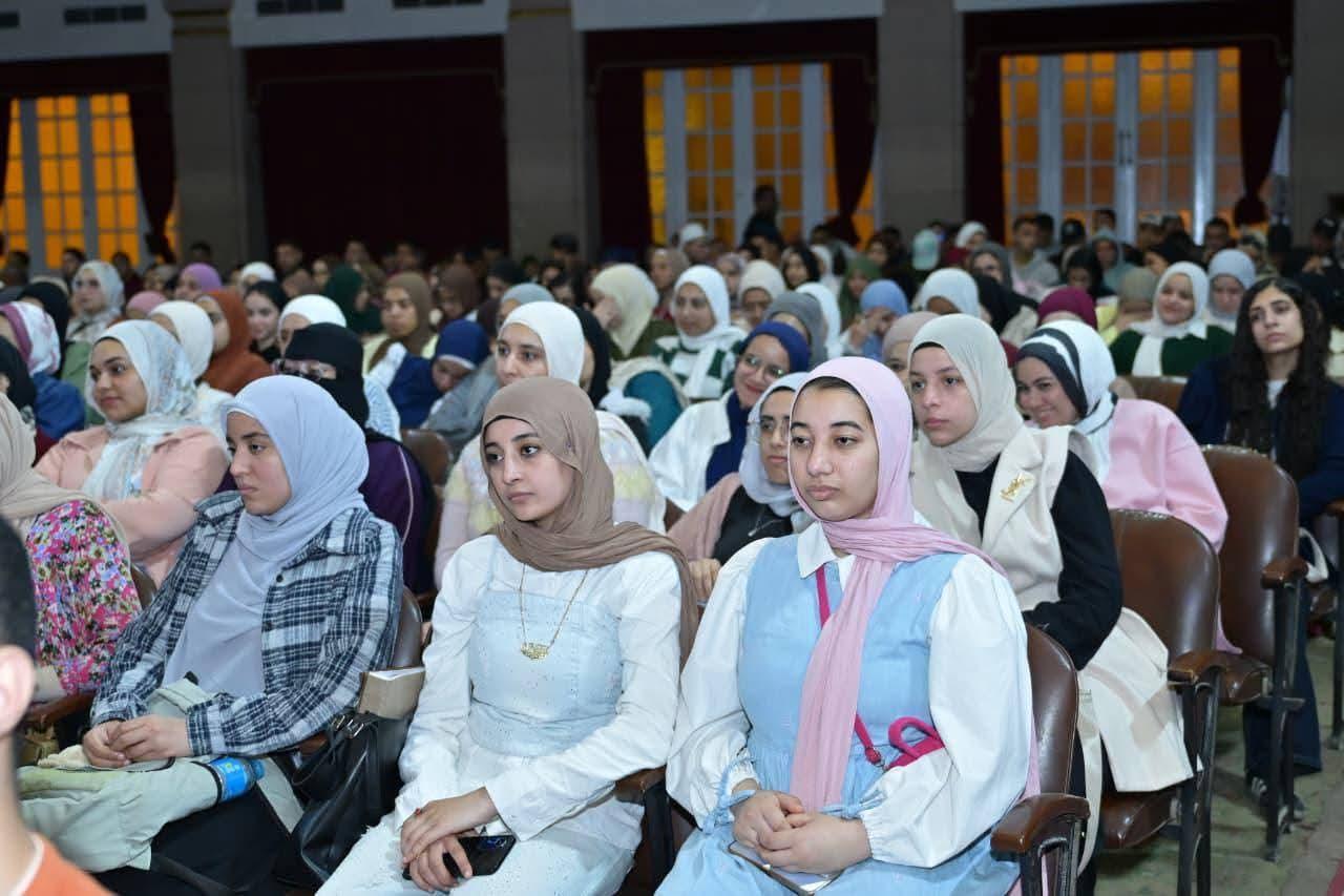 77376304-6bb2-4560-b5f8-fb76a816d1de