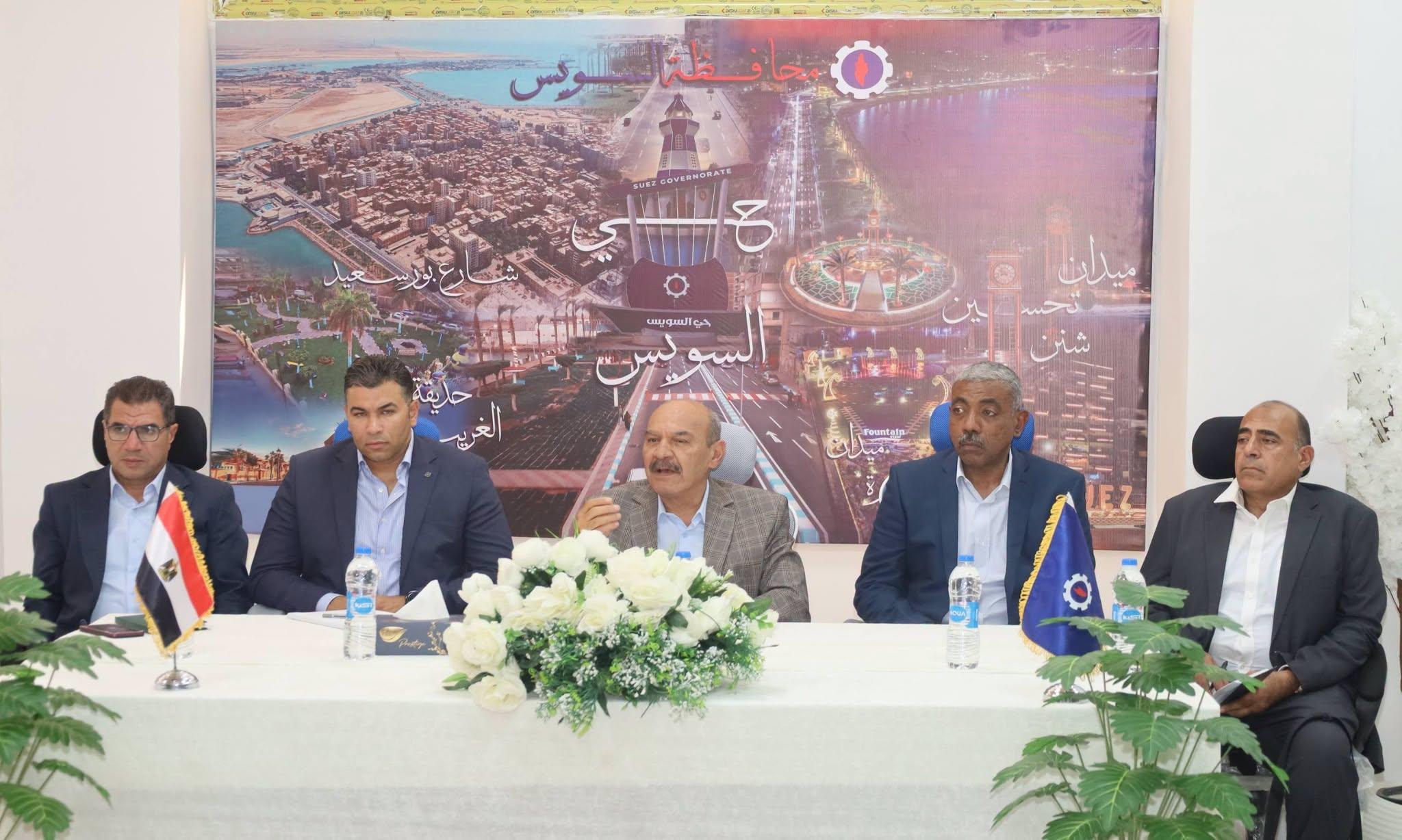 هانى رشاد: محافظ السويس يستمع لمطالب المواطنين ويوجه بحلول عاجله فى اطار القانون