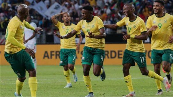 جنوب إفريقيا تصعق زيمبابوي بـالتلاتة مقابل هدفين وترافق منتخب مصر لثمن نهائي