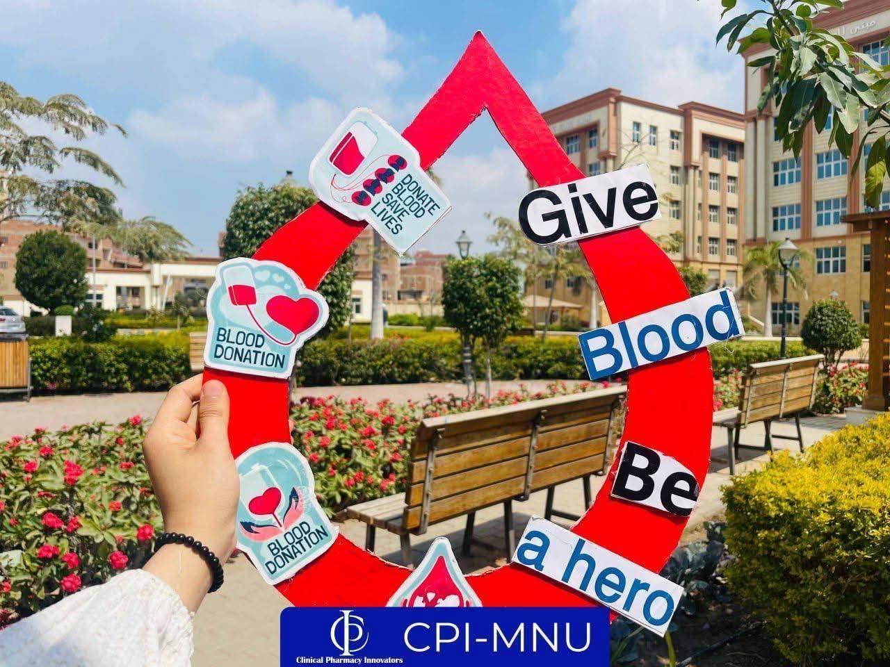 الجمعية العلمية لطلاب كلية الصيدلة (𝐂𝐏𝐈) بجامعة المنوفية الأهلية تطلق حملة كبرى للتبرع بالدم داخل الحرم الجامعي علي مدار يومين