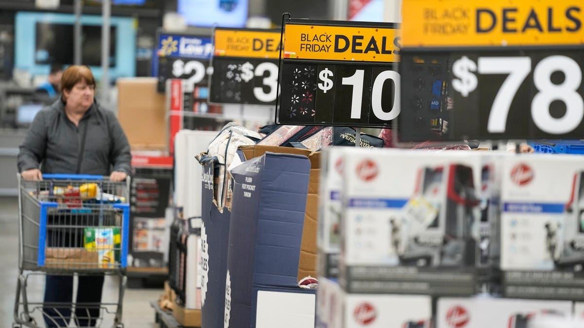 ارتفعت أسعار المستهلكين في الولايات المتحدة عند 2.4% خلال فبراير على أساس سنوي