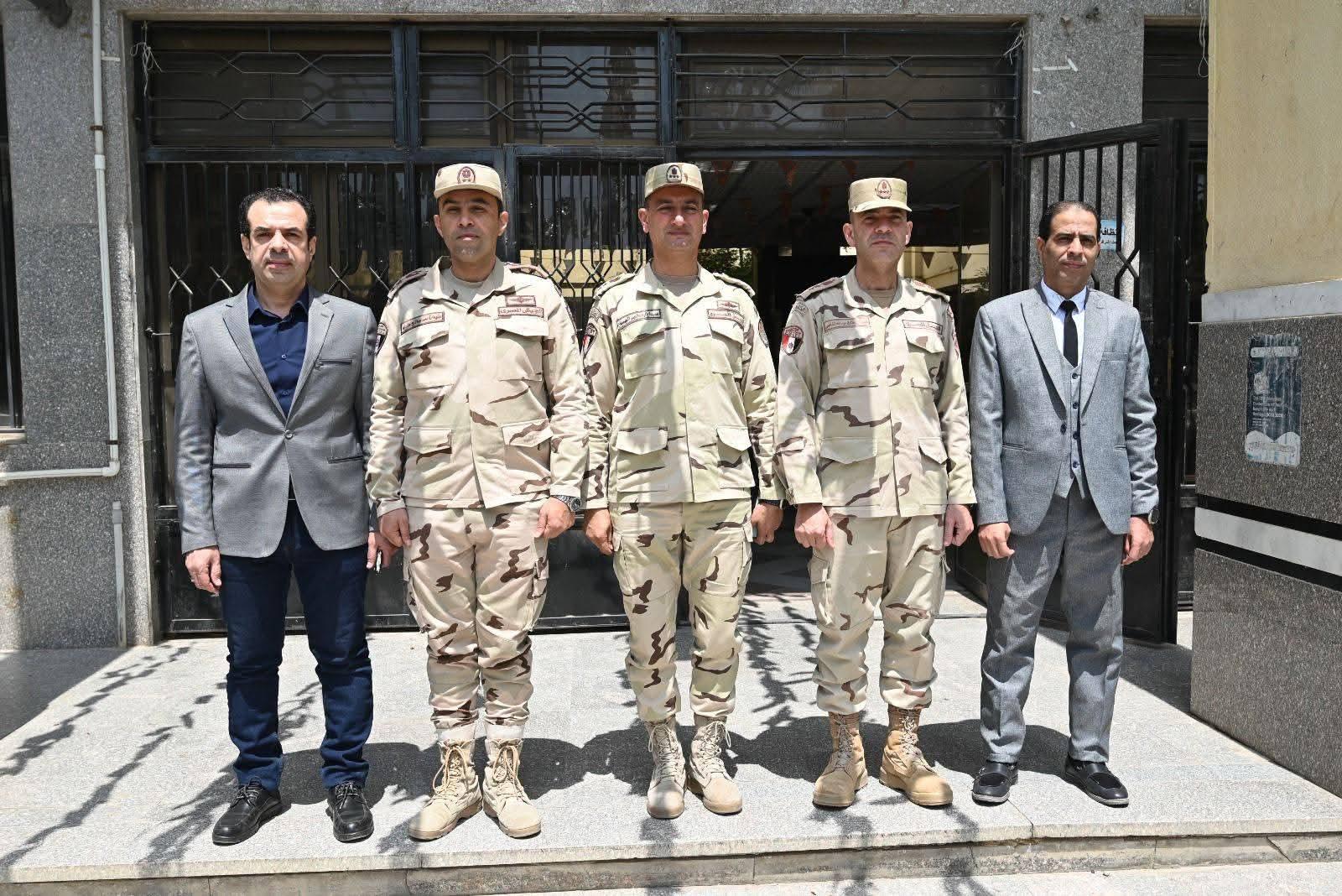 جامعة الفيوم: تنظم دورة التربية الوطنية للطالبات.