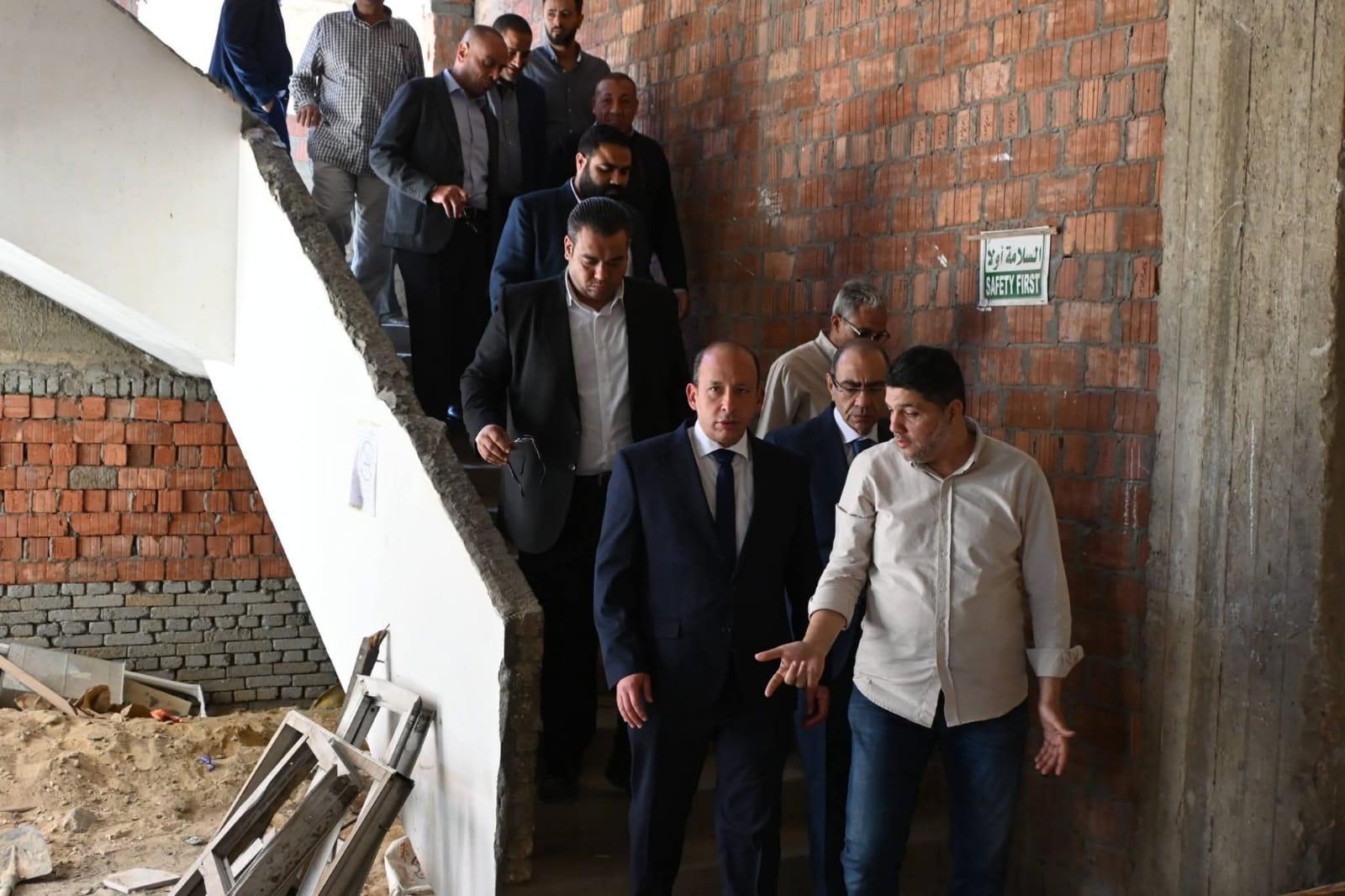 في نقلة طبية وبحثية غير مسبوقة . قصر العيني جامعة القاهرة، يقترب من تدشين منظومة العيادات الخارجية الذكية الجديده