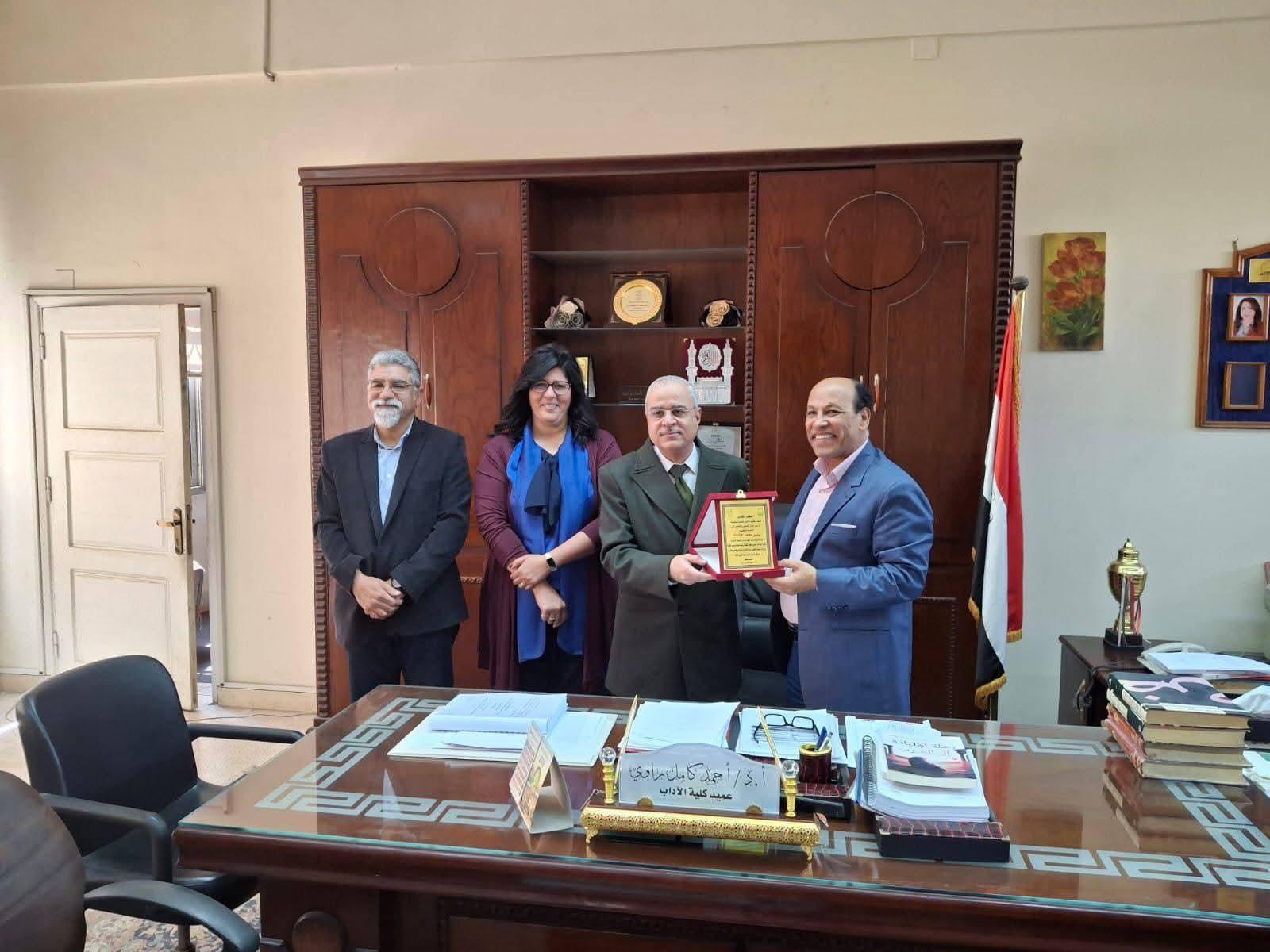 دورة تدريبية حول الملكية الفكرية والبحث العلمي بكلية الآداب جامعة العاصمة