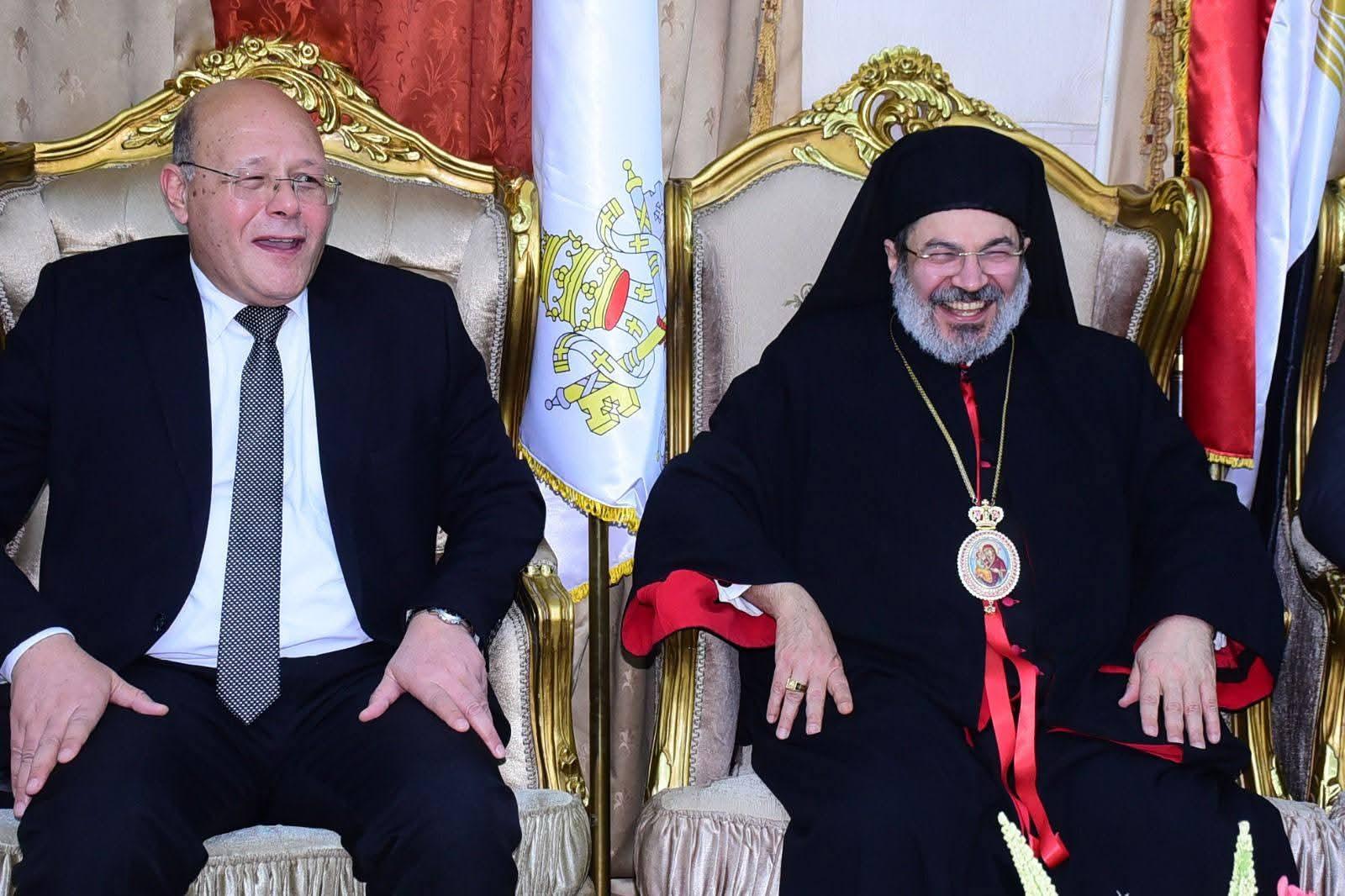 e2e25765-1dd5-413a-b287-a6425a87e28a