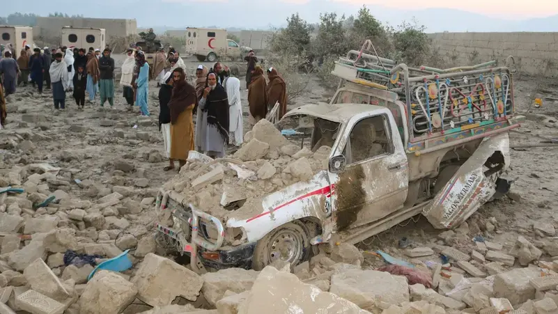 إسلام أباد اتهمت طالبان بالبدء في "إطلاق نار غير مبرر" مما استدعاها لرد "فوري وفعال"