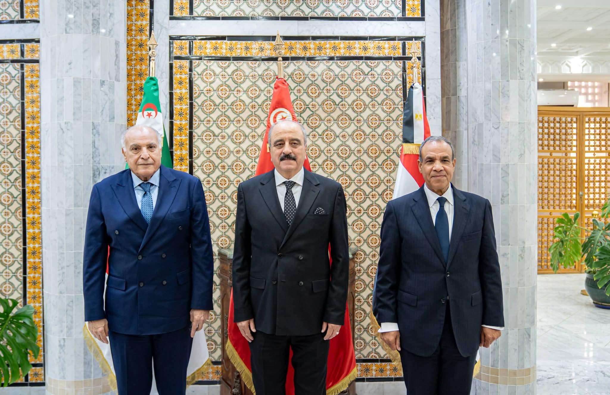 تونس استضافت اجتماع وزراء خارجية تونس والجزائر ومصر في إطار آلية التشاور الثلاثي حول ليبيا