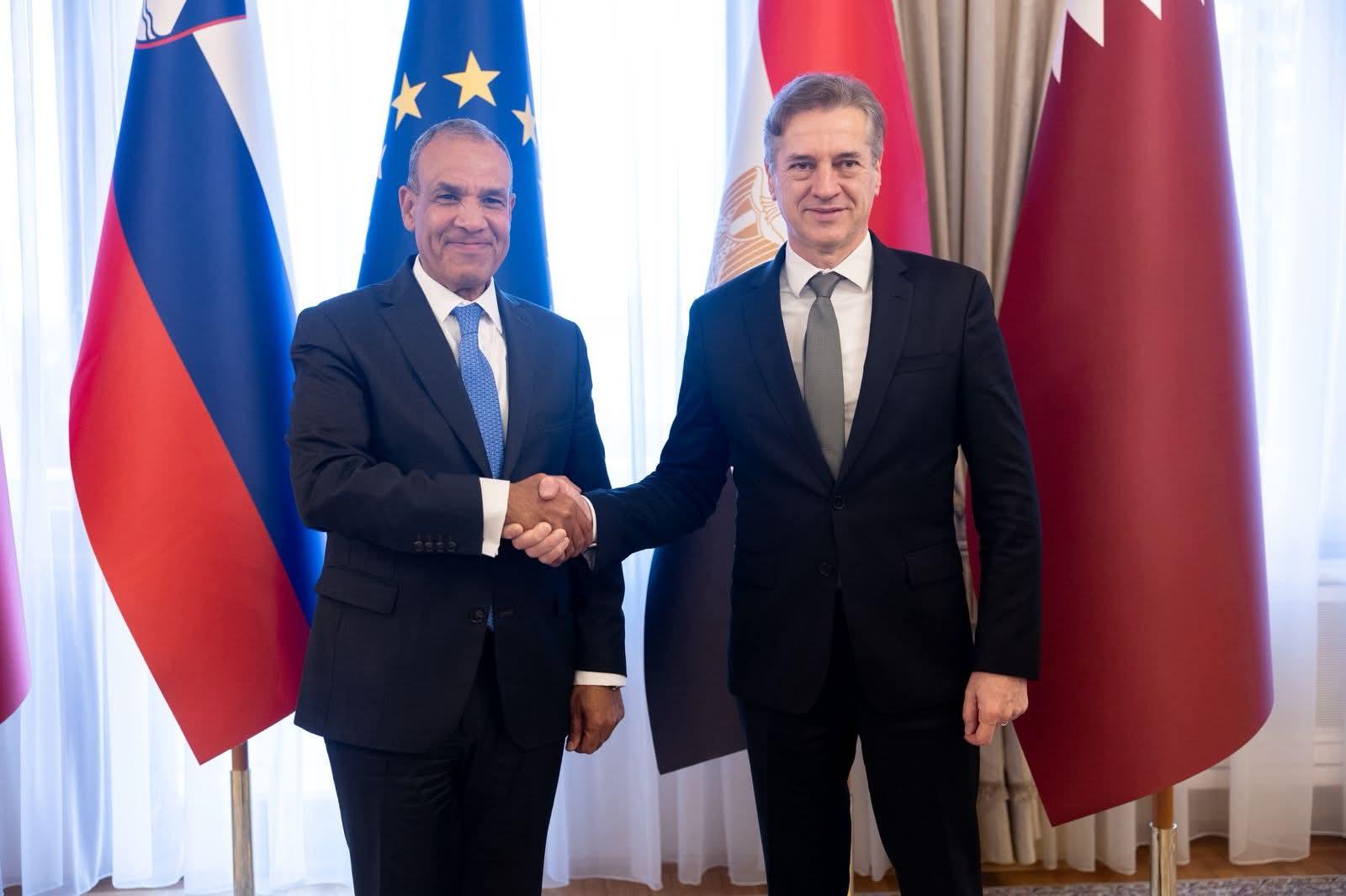 وزير الخارجية يلتقي رئيس وزراء جمهورية سلوفينيا