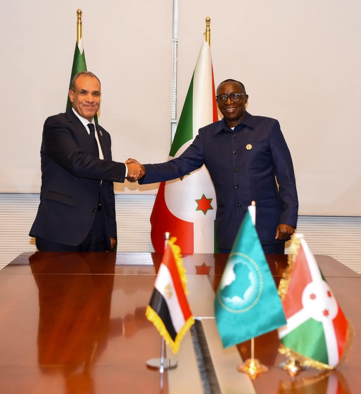 وزير الخارجية يلتقي نظيره البوروندي بعد تسلمه رئاسة الاتحاد الافريقي ويبحثان سبل تعزيز العلاقات الثنائية وتنسيق المواقف إزاء القضايا ذات الاهتمام المشترك