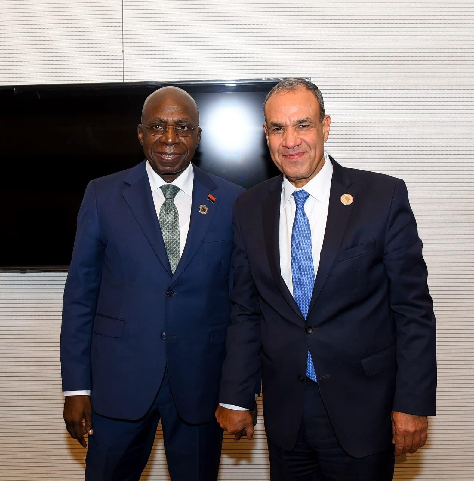 وزير الخارجية يلتقي وزير خارجية أنجولا لبحث تعزيز التعاون الثنائي والتنسيق الإقليمي