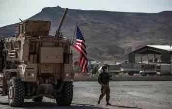 تاكر كارلسون أين الحماية الأمريكية التي دفع ثمنها الخليج مئات المليارات