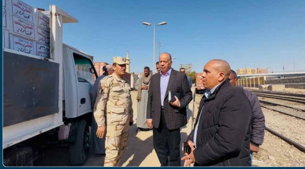 محافظ قنا: وصول 42 ألف كرتونة سلع غذائية مدعمة من القوات المسلحة لتوزيعها على المستحقين
