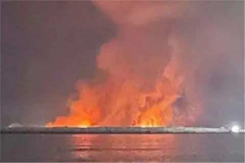 مضيق هرمز تحت النار هجوم أمريكي إسرائيلي يضرب ميناء إيراني حساس