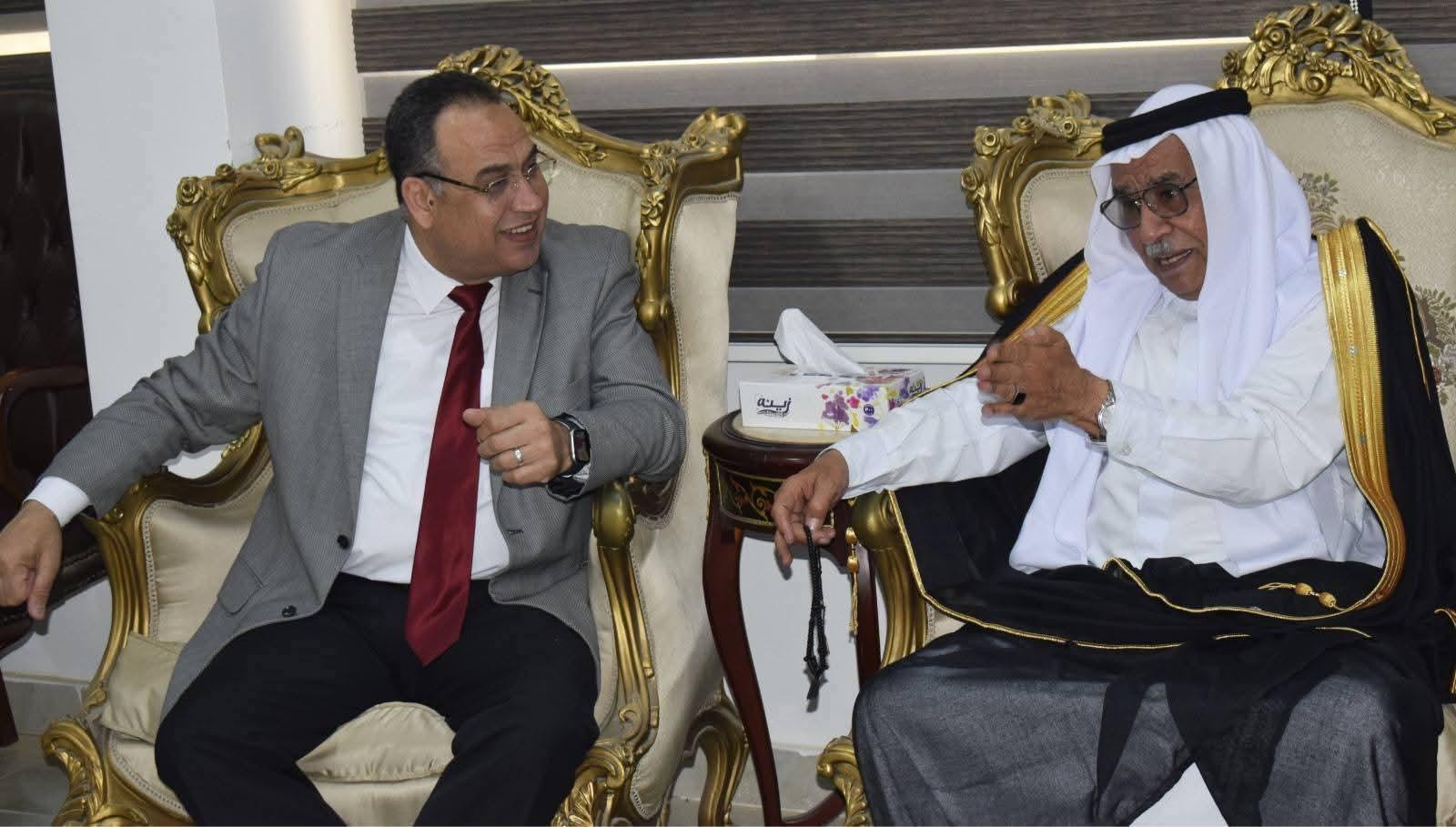 رئيس جامعة العريش يستقبل الشيخ عبد الله أبو جهامة ويؤكد: التنمية تبدأ ببناء الإنسان. شمال سيناء / مختار القاضى