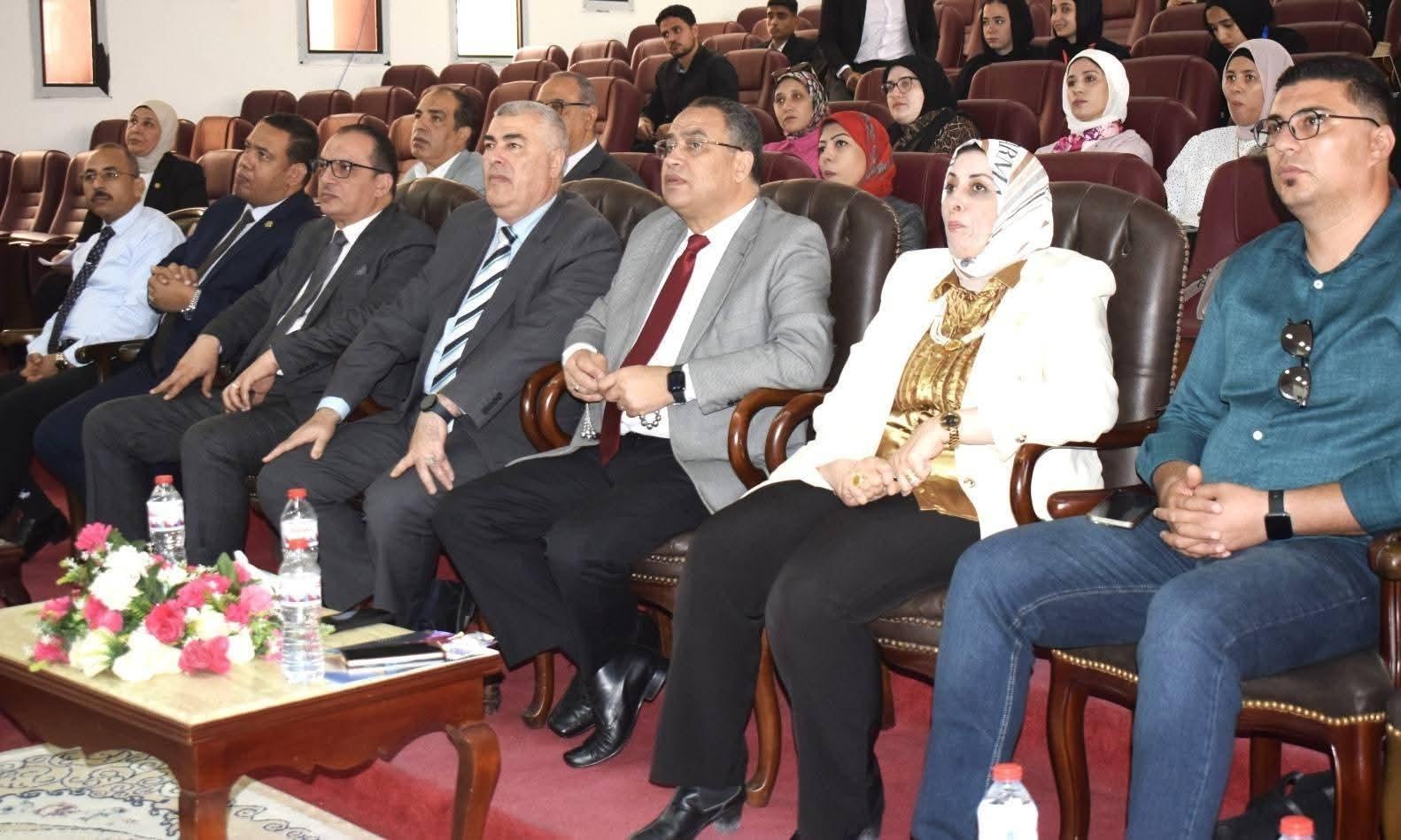 جامعة العريش تشعل ساحات الفكر والإبداع بإطلاق ماراثون "المناظرات العابرة للكليات" في نسخته الاستثنائية