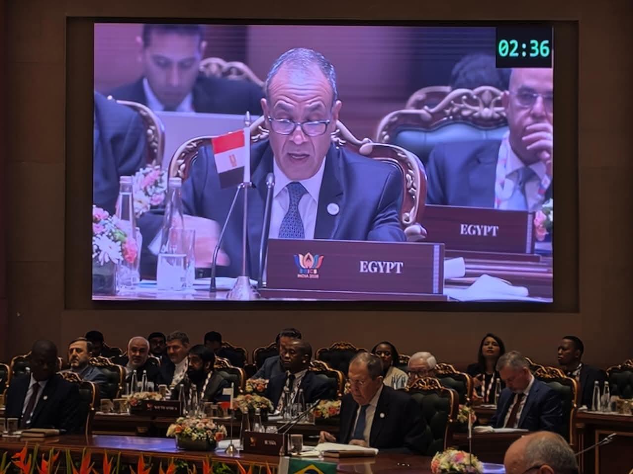 وزير الخارجية يشارك في اجتماع وزراء خارجية دول مجموعة البريكس