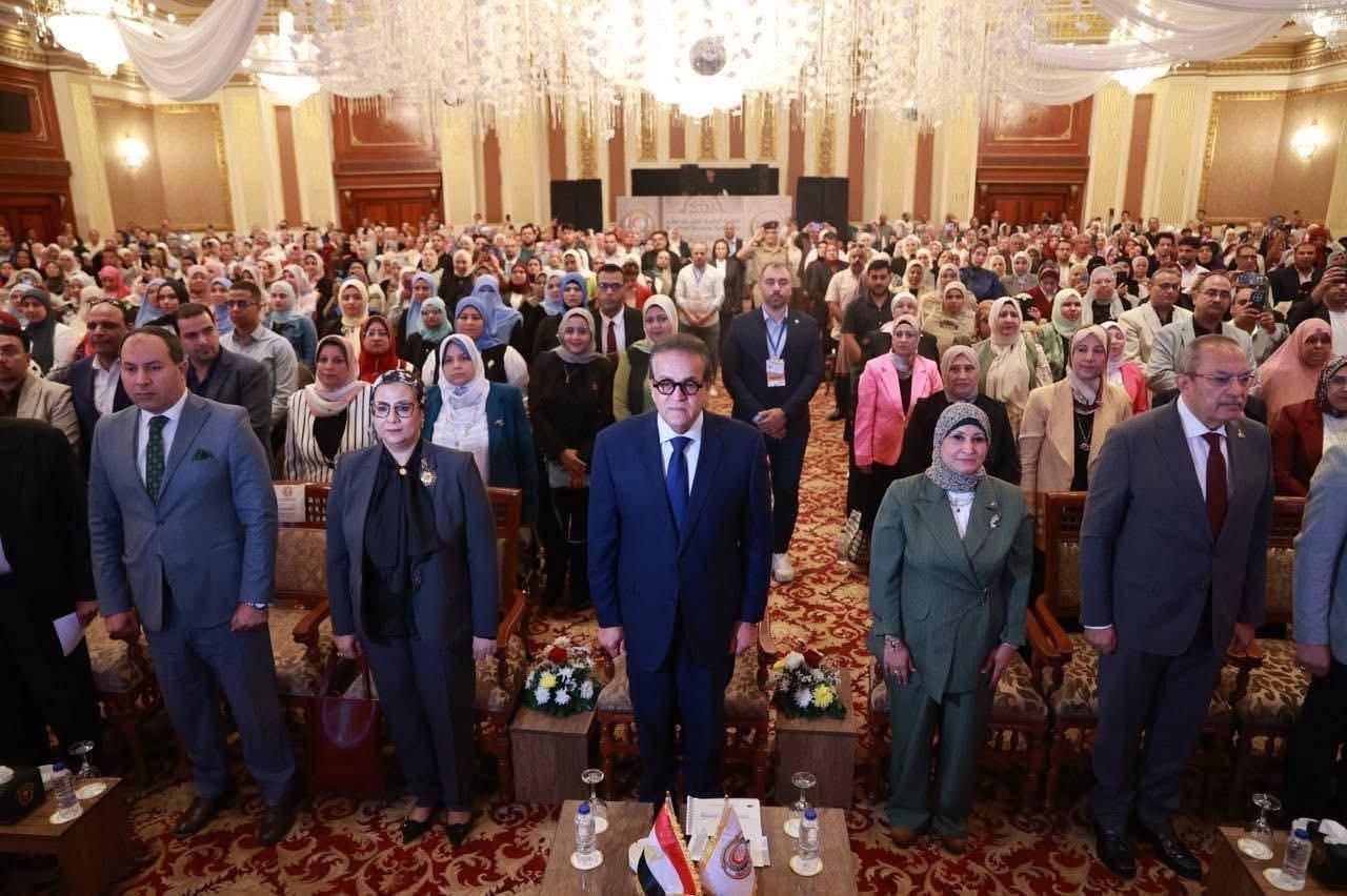 وزير الصحة يكرّم كوادر التمريض بشمال سيناء في احتفالية اليوم العالمي للتمريض