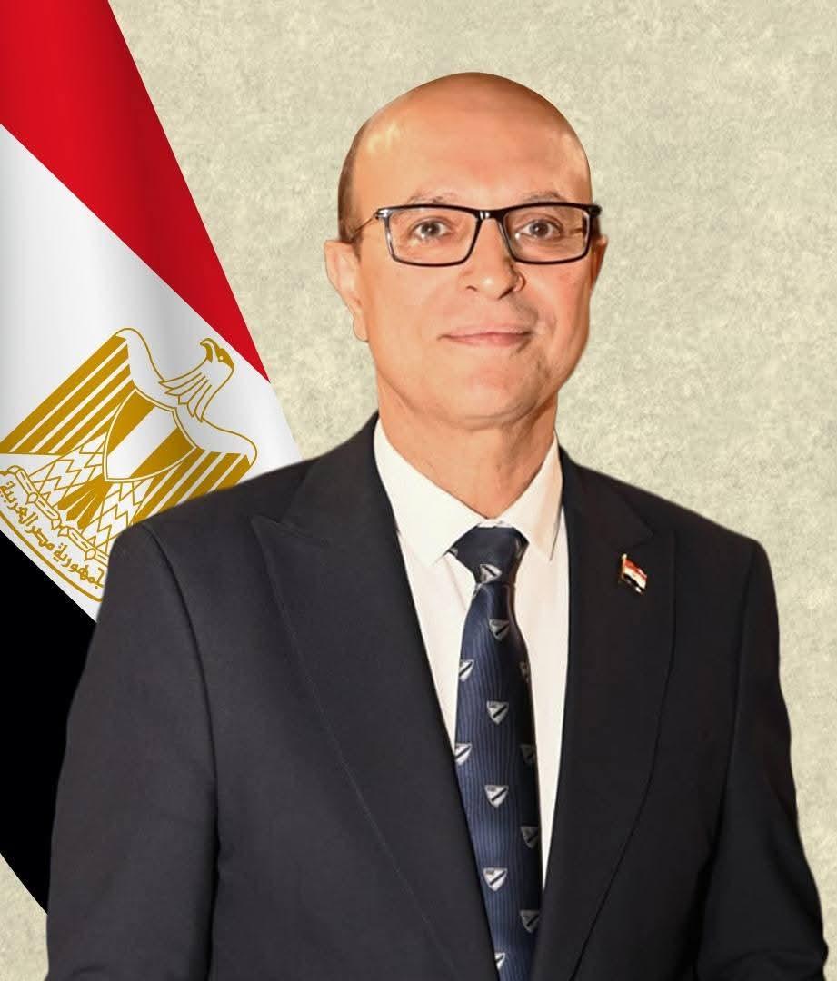 الدكتور المنشاوي يشيد بإنجاز طلاب هندسة جامعة أسيوط في نشر بحث دولي حول الذكاء الاصطناعي والتحكم الذكي في المرور