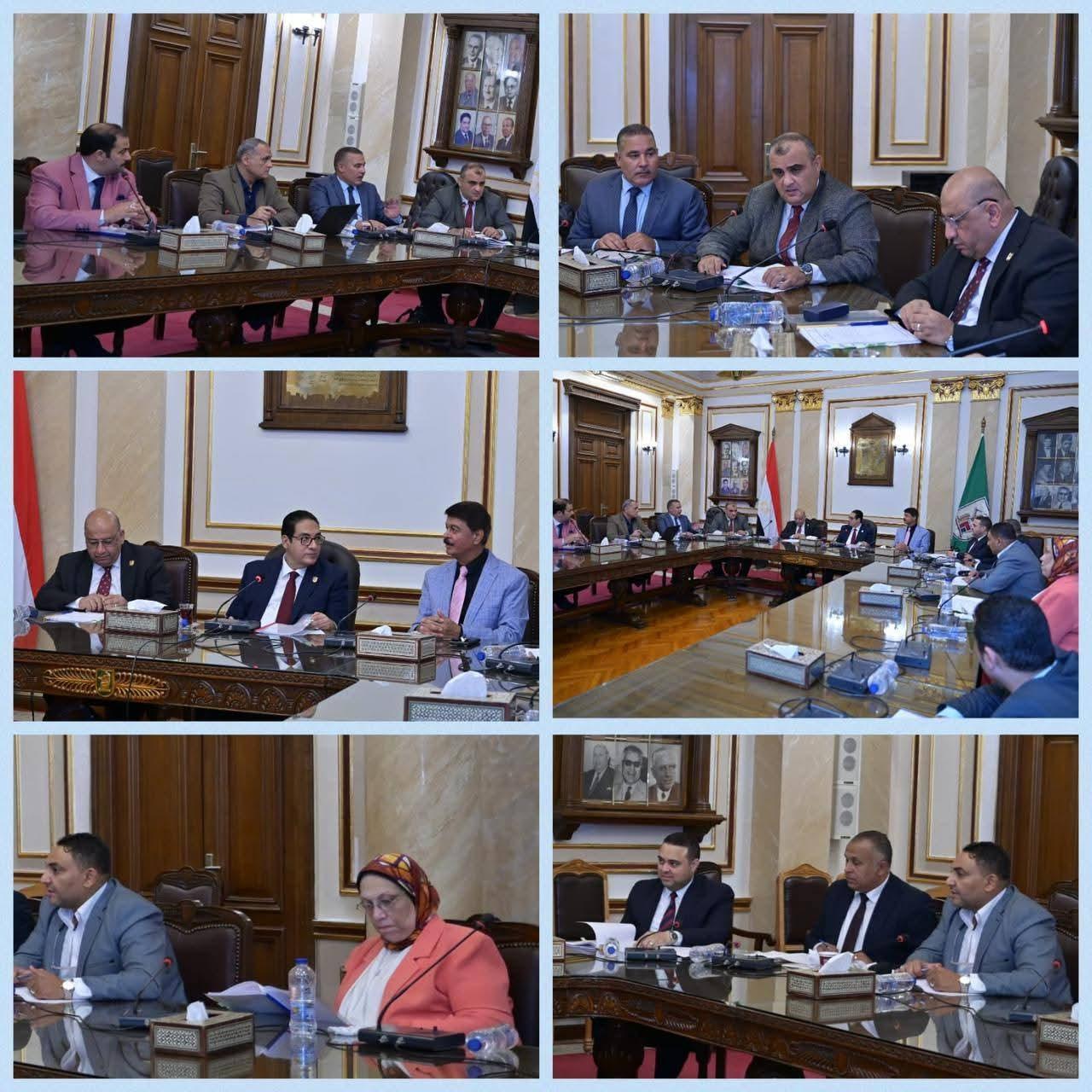 للمرة الثانية خلال أقل من عامين .. جامعة القاهرة ترفع المزايا التأمينية لأعضاء صندوق الزمالة إلى 195 ألف جنيه وتزيد الاستحقاق التأميني لحالات الوفاة إلى 100 ألف جنيه