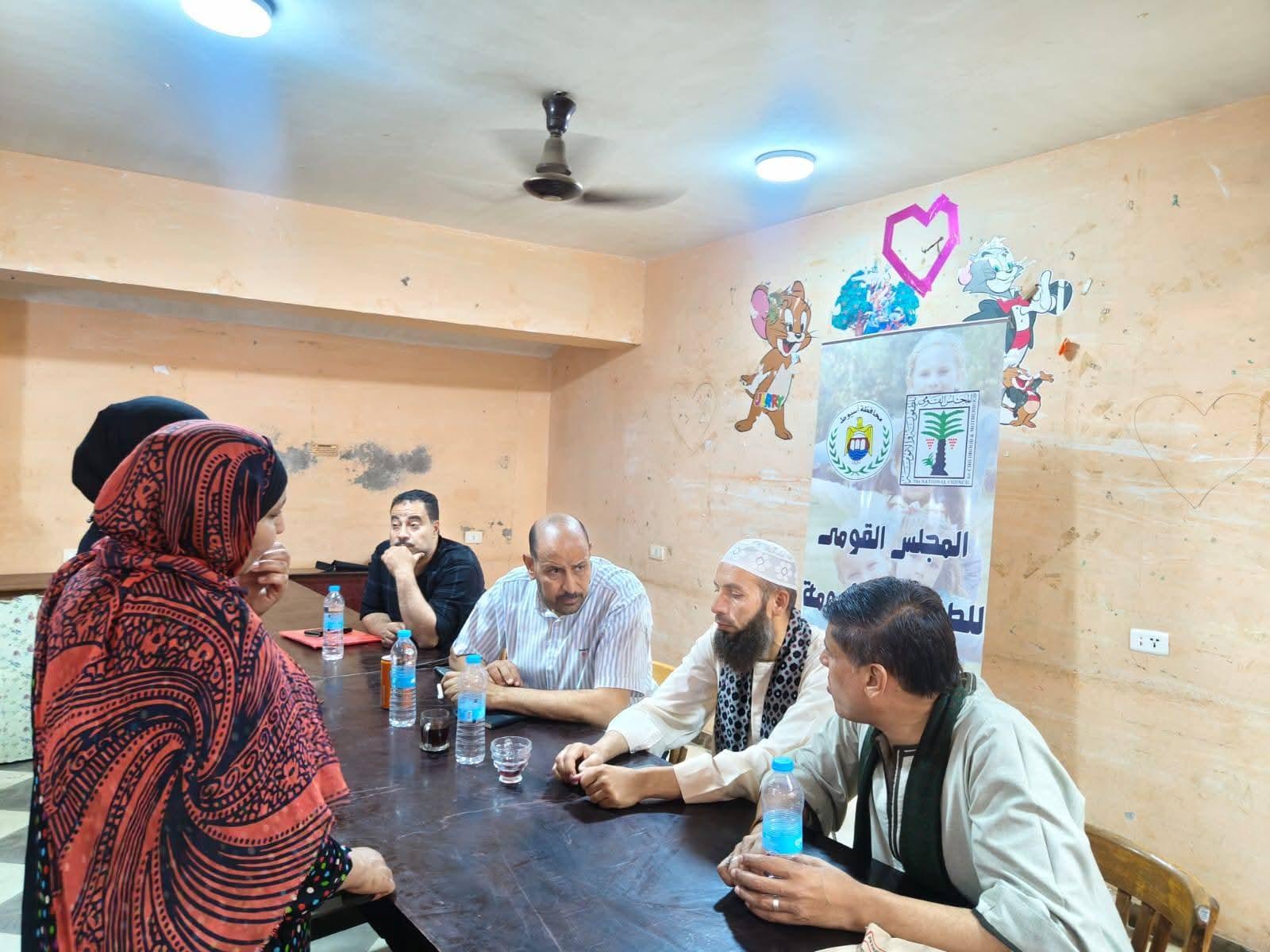 محافظ أسيوط: المجلس القومي للطفولة والأمومة ينظم ندوة بقرية العفادرة للتوعية بمخاطر التسرب من التعليم وزواج الأطفال والعنف ضدهم