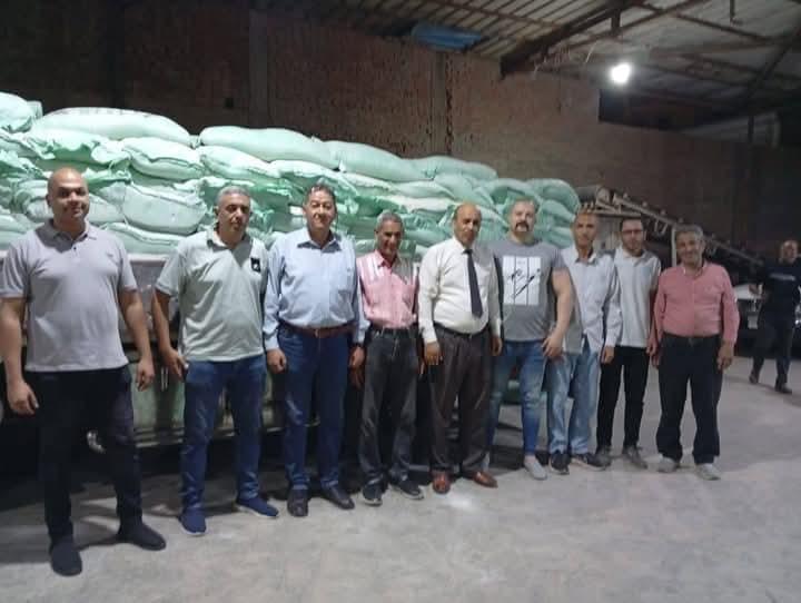 تموين الغربيه ..ضربة تموينية موجعة لمهربي الدقيق بالغربية ضبط 165 شيكاره دقيق بلدى ما يعادل 8.25 طن دقيق بلدي مدعم قبل تهريبها للسوق السوداء.