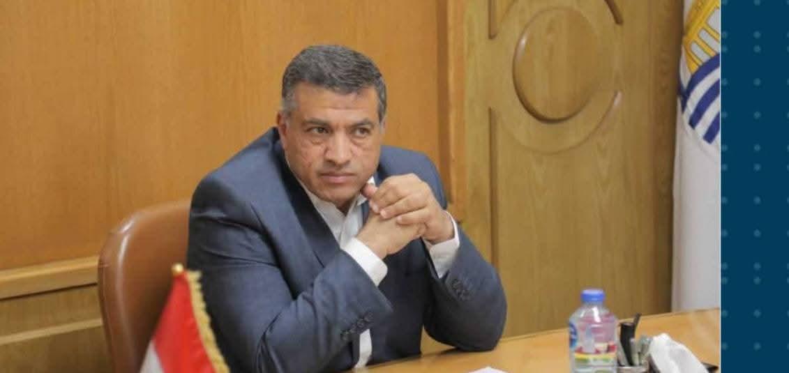 محافظ قنا يبحث مع خبير ياباني وشركاء التنمية الزراعية خطة تطبيق نظم الري الحديث
