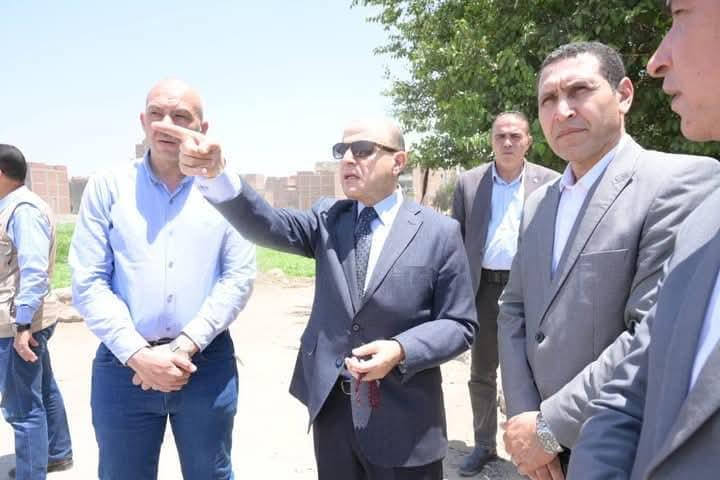 محافظ الغربية: لن نترك شارعا دون متابعة ميدانية ومستمرون فى أكبر حملة للقضاء على التراكمات التاريخية وتحسين مستوى النظافة بكافة مناطق المحلة