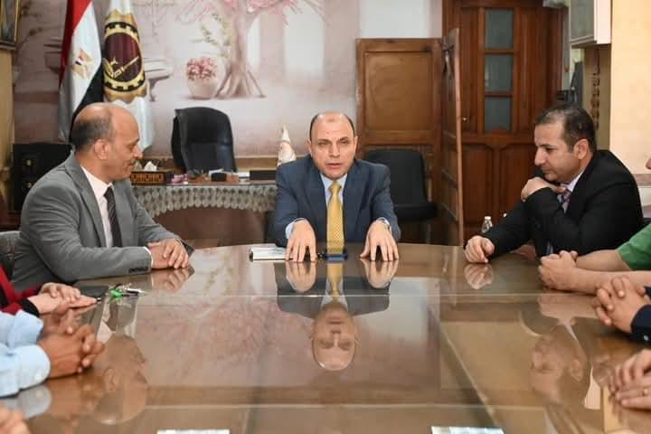 محافظ الغربية يشدد على تكثيف الرقابة على المخابز والأسواق وتنفيذ حملات مفاجئة ومكبرة على مدار الساعة