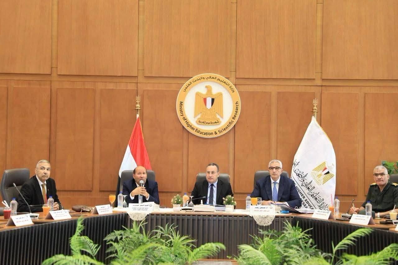 المجلس الأعلى للجامعات يستعرض حصاد أنشطة وزارة التعليم العالي والبحث العلمي خلال شهر يونيو