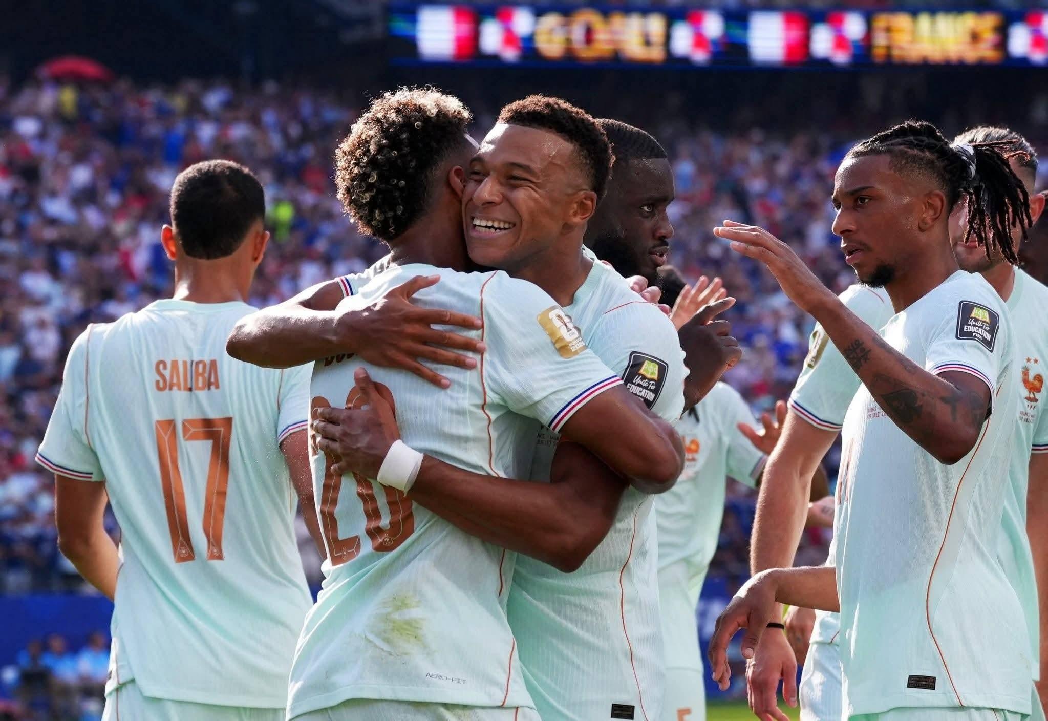 فرنسا تحجز مقعده في الدور نصف النهائي من بطولة كأس العالم 2026، بفوزًا ثمينًا على المغرب 2-0