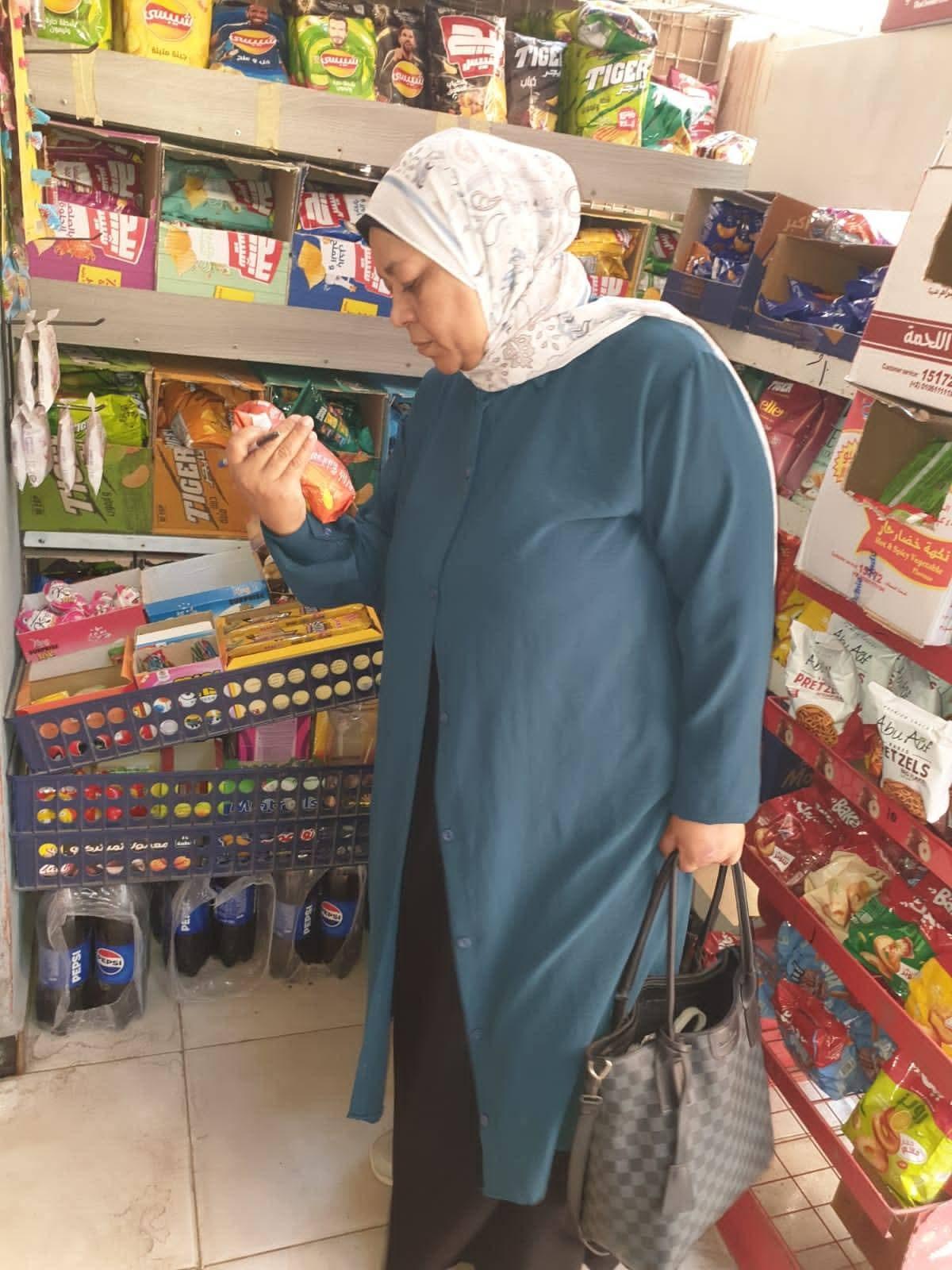 ضبط ٤٦٥٠ كجم من ملح الطعام مجهول المصدر ومعبأ لصالح إحدى الشركات الكبرى الشهيرة بعد الطحن والتعبئة في عبوات تحمل علامة تجارية مقلدة