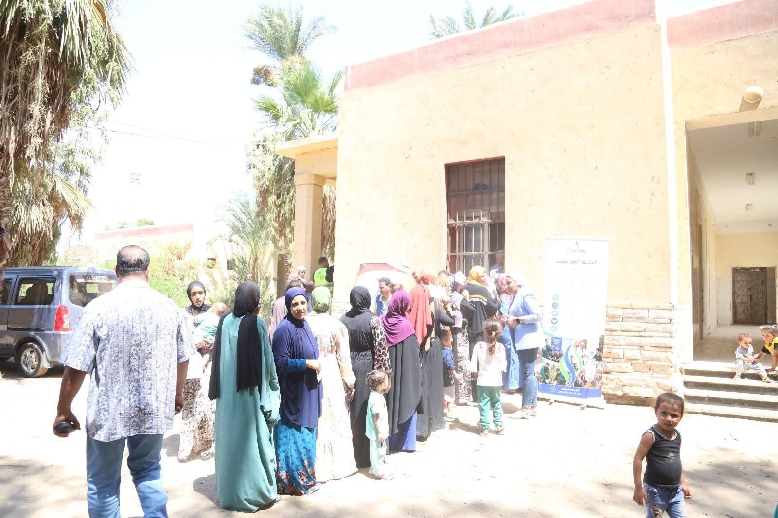 جامعة الفيوم: قافلة طبية وتنموية شاملة بقرية اللاهون بمركز الفيوم.