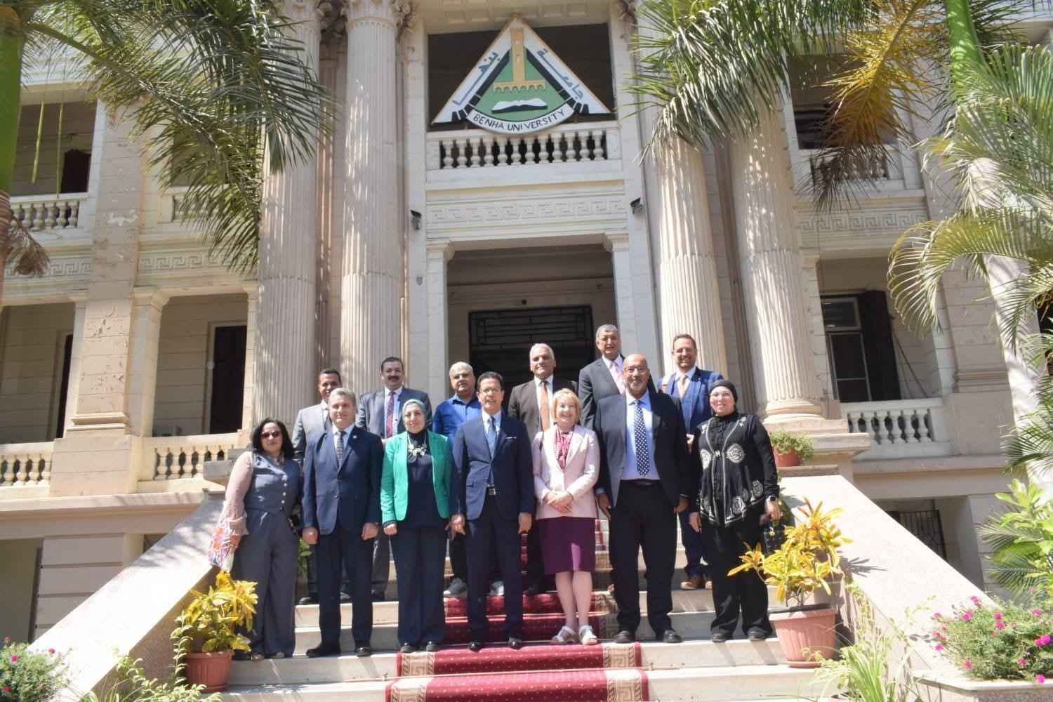 رئيس جامعة بنها يستقبل رئيس جامعة كانتربيري كرايست تشيرش البريطانية والوفد المرافق ويبحثان تعزيز التعاون الأكاديمي واعتماد 12 برنامجًا مزدوجً