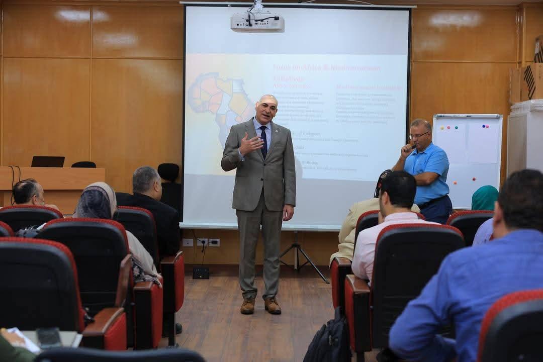 رئيس جامعة مدينة السادات يشهد ورشة متخصصة حول إعداد المشروعات البحثية ببرنامج Horizon Europe لتعزيز التنافسية الدولية للباحثين